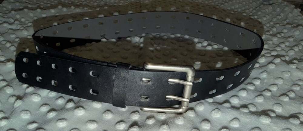 Time and Tru Double Prong Perf Belt Size S/M Black